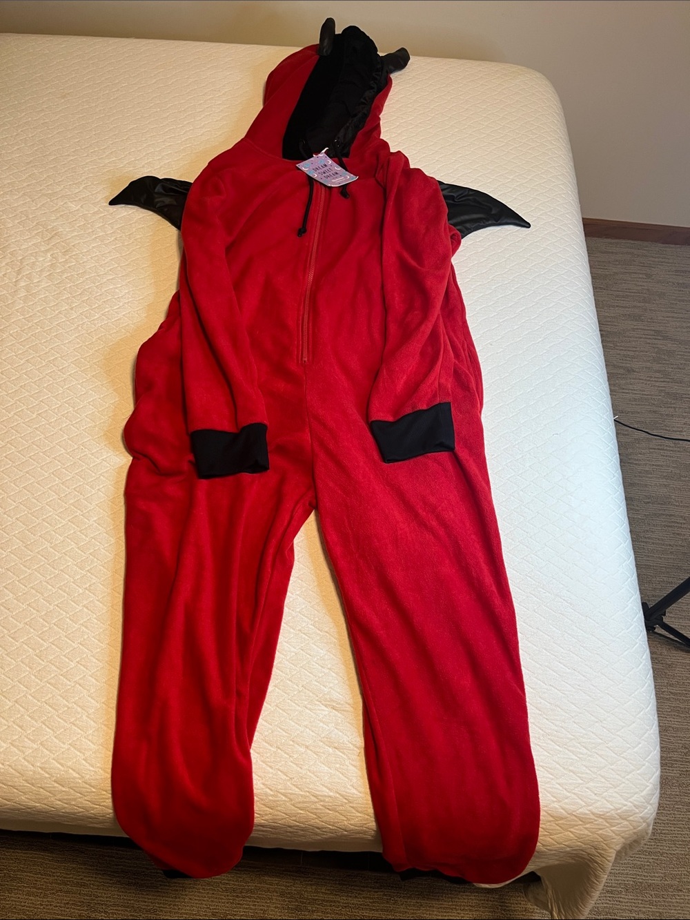 Blue notes NWT Devil Red Fleece Onesie with Hood, tail and Wings, Xl